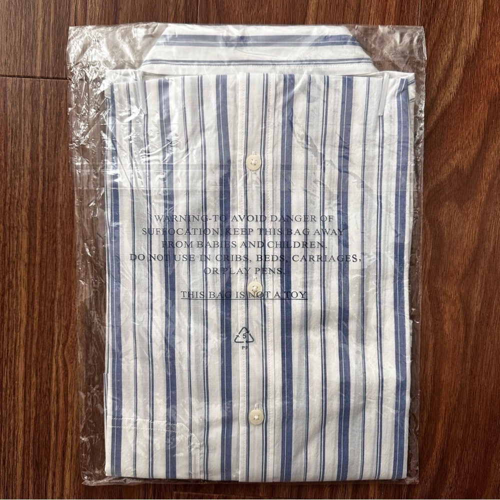 UNTUCKit Pinot Perse Women’s Long Sleeve Button Shirt Sz 2 Blue White Stripe - Picture 2 of 3